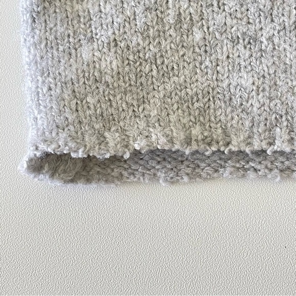 Oak + Fort Floral Embroidered Relaxed Balloon Sleeve Cropped Sweater Grey XS - Picture 11 of 13